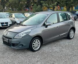 Renault Scenic X-Mod 1.6 Attractive