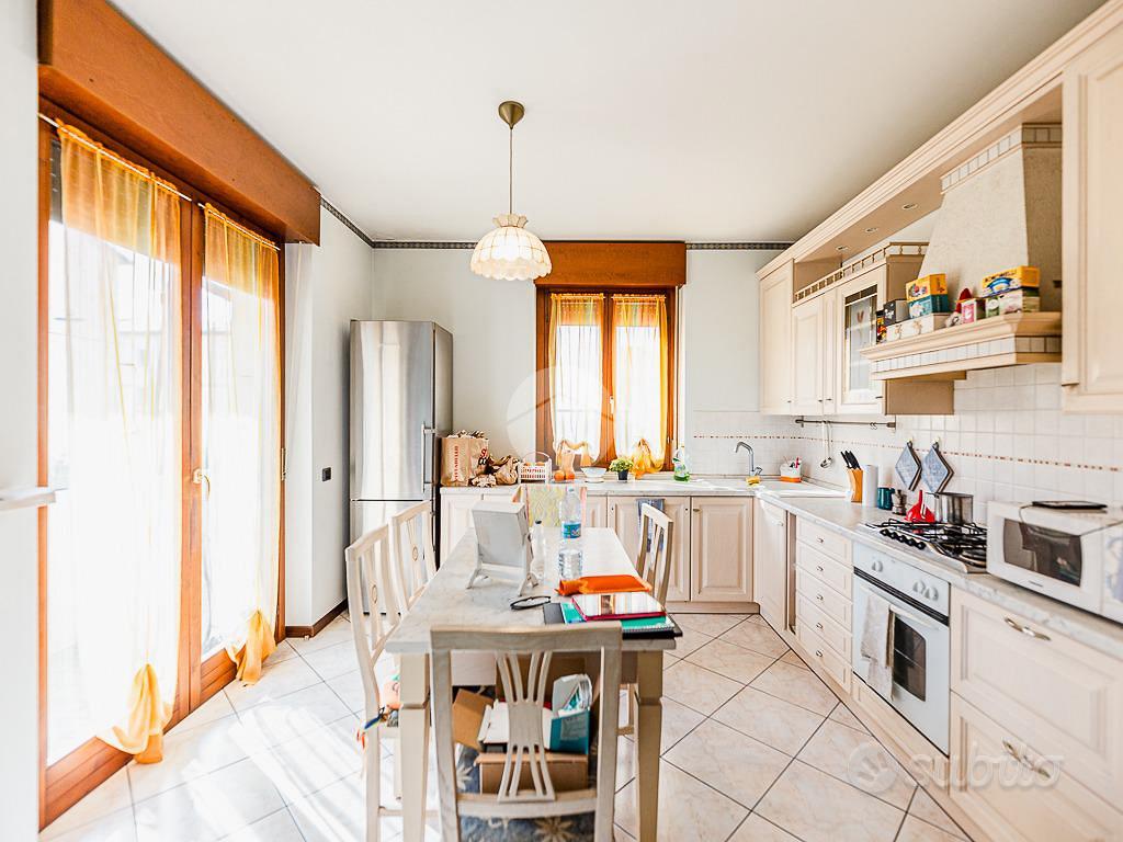 Appartamento – Villafranca di Verona, Paroline - Altro