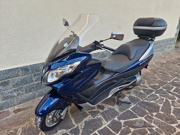 Scooter Suzuki Burgman 400