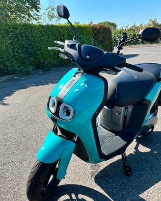 Neos yamaha dual battery 09/2024 colore Aqua