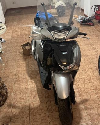 sh 125 incidentato 2017 50.000km