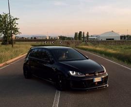 VOLKSWAGEN Golf 7ª serie - 2015