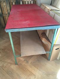 Banco di lavoro in ferro 200x90 rivestito