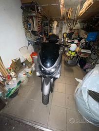Yamaha NMax 125
