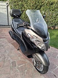 suzuki burgman 400