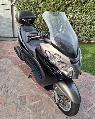 suzuki burgman 400
