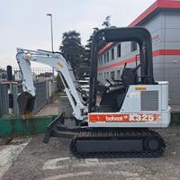 Miniescavatore BOBCAT X325