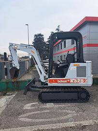 Miniescavatore BOBCAT X325