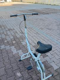 cyclette anni 90 marca ITALA