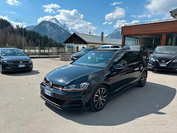Volkswagen Golf GTI Performance 2.0 245 CV TSI DSG