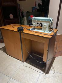 Macchina da cucire elettronica