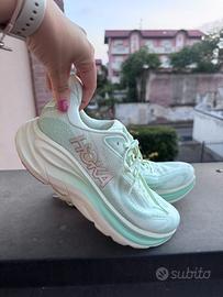 Hoka clifton 10 - numero 42