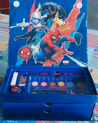 Valigetta COLLOURING SET DISEGNA E COLORA Marvel S