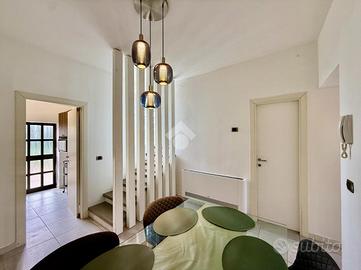 VILLA A SCHIERA A CERVARESE SANTA CROCE