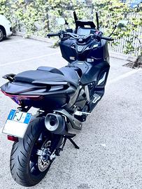 Yamaha T-Max 560 2024 TECH MAX 2000km