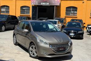 Peugeot 208 1.2 VTi 68 CV 5 porte Allure