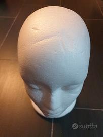 Testa di polistirolo donna