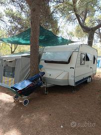 Roulotte Elnagh Balmoral 450 5 posti letto