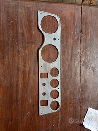 Fiat 124 coupé: cornice strumenti 