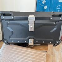 Baule per moto 65L della Bagtecs xb65