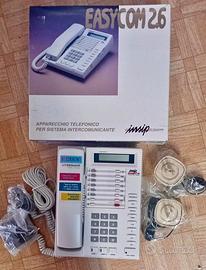 Apparecchio telefonico per sistema intercomunicant