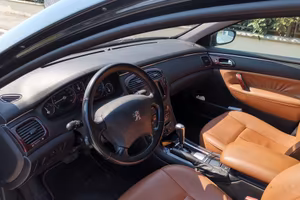 Peugeot 607 