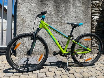 Bicicletta Cube bambino 24”