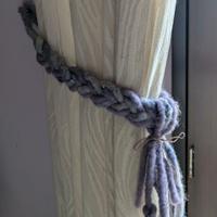 Ferma tende artigianale vintage treccia lana lilla