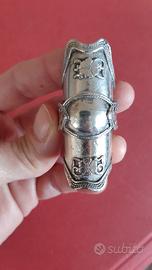 Anello copridita orientale