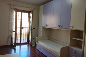 Camera per studentesse o lavoratrici