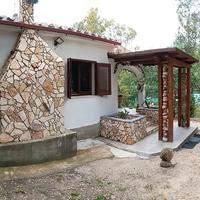 Villa indipendente villaggio dei gigli