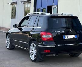 MERCEDES Classe GLK 250 CDI - SPORT