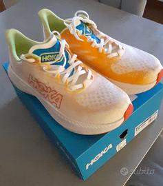 Hoka Mach 6