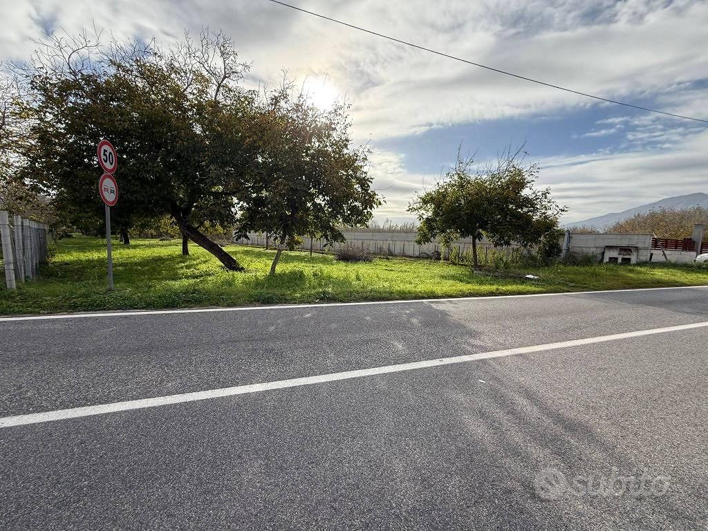 Terreno di 3100 m² a Saviano - Vista 3