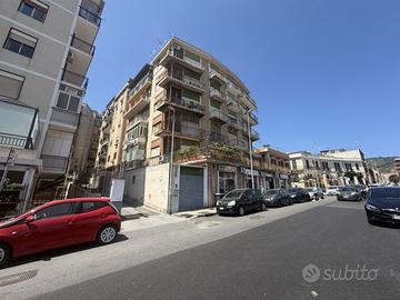 Locale commerciale a Messina