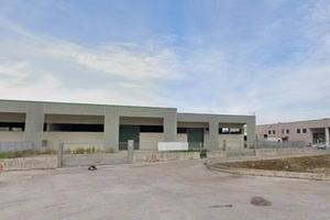 Immobile industriale in corso di costruzione a Sab