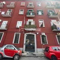 Appartamento a Napoli Via MISENO 2 locali
