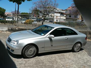 MERCEDES CLK 220D Avantgard