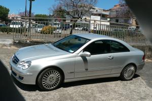 MERCEDES CLK 220D Avantgard
