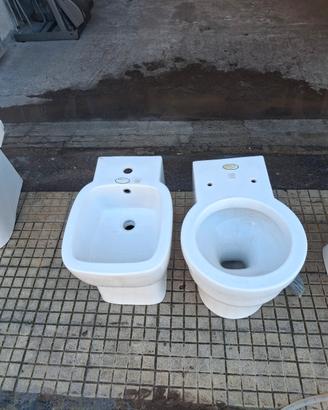 sanitari nuovi filo muro Catalano