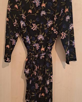vestito a manica lunga nero a fiori