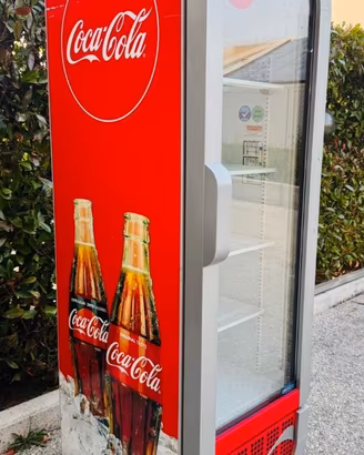 Vetrina frigo COCA COLA colonna Led bibite feste
