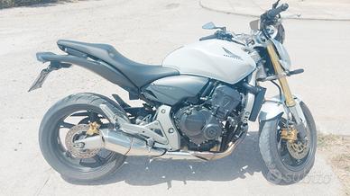 Honda CBF 600 - "hornet