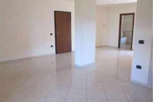 Appartamento di 115 m² con 5 locali e box auto dop