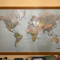 Carta geografica Lufthansa.
