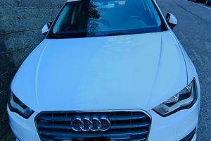 AUDI A3 BUSINESS TDI del 2016 