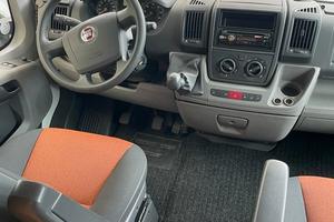 Camper mansardato 6 posti letto omologato