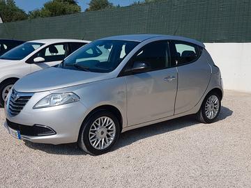Lancia ypsilon 1.3 mtj