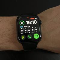 Apple Watch SE 44 mm