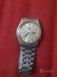 OROLOGIO SEIKO CON GIORNI DELLA SETTIMANA IN ARABO